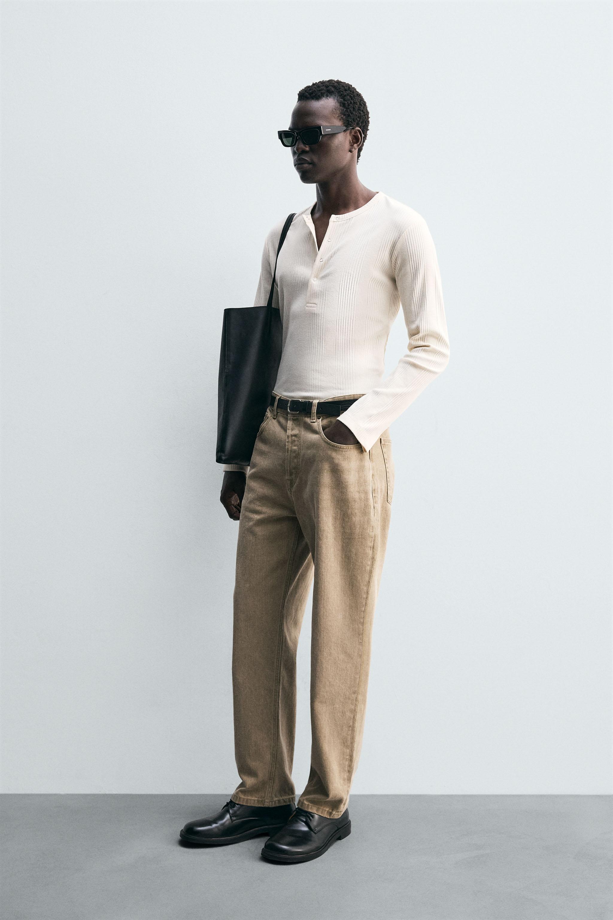 STRUCTURED HENLEY COLLAR T-SHIRT